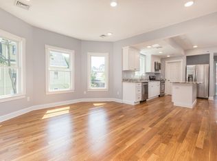 74 Hudson St #2, Somerville, MA 02143
