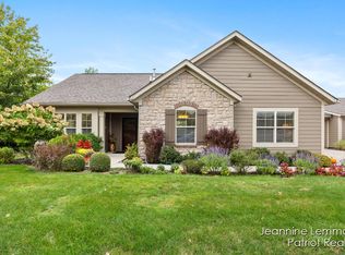 909 Bridge Walk Ct SE, Ada, MI 49301