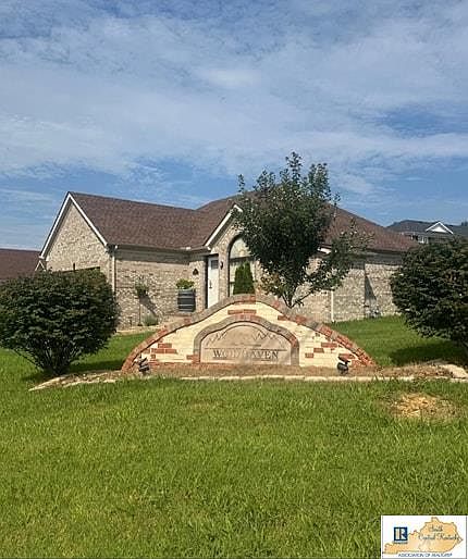 2nd image of 219 Ashkirk Ln