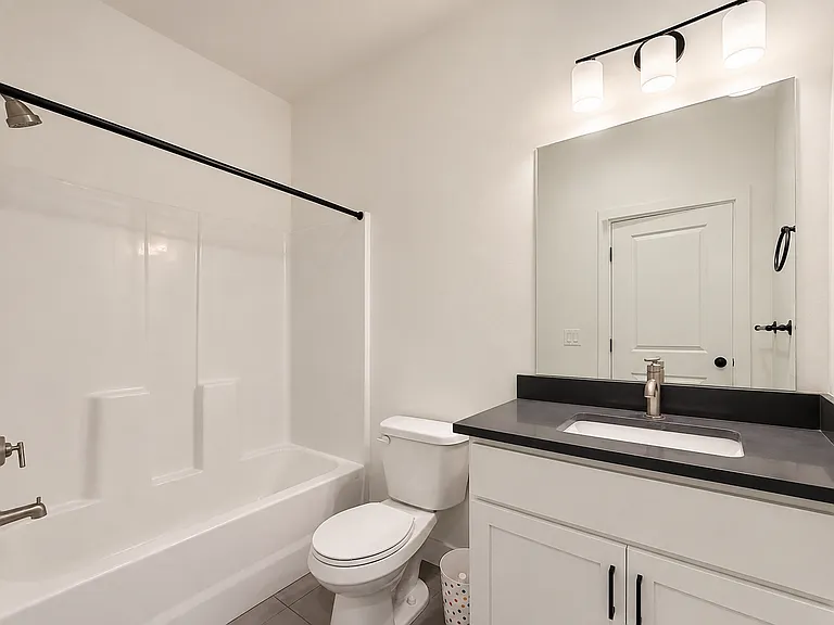 532 S 1080 W — Photo 14