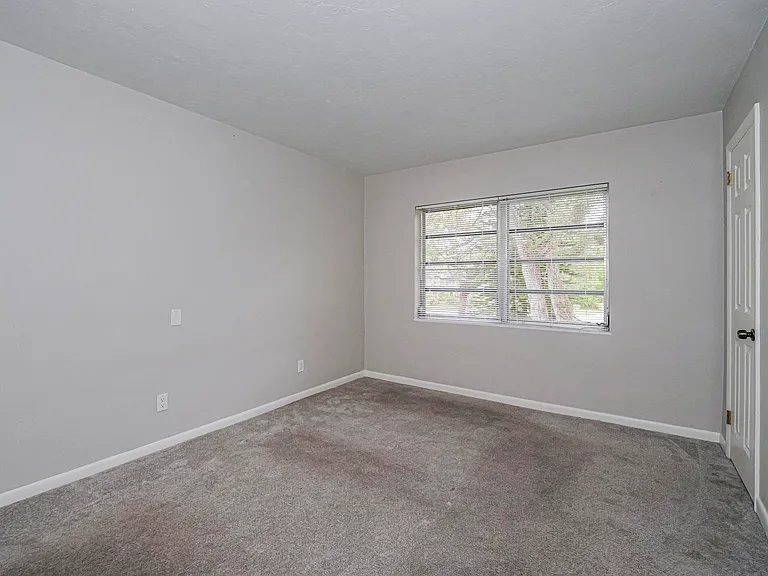 677 Royal Palm Blvd #12 — Photo 25