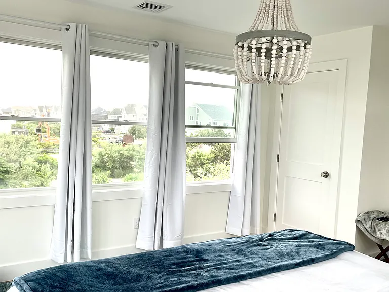 800 Dune Rd — Photo 9