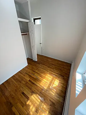 Rented by Best Apartments North Inc | media 54