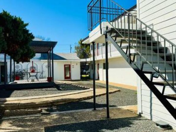 1313 E 52nd St APT 101, Austin, TX 78723