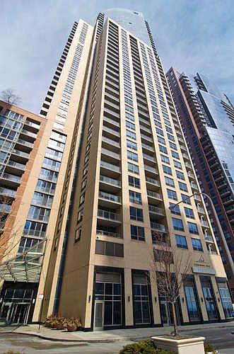 1st image of 420 E Waterside Dr Unit 913