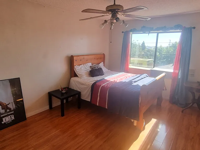 1758 E Turmont St #2 — Photo 6