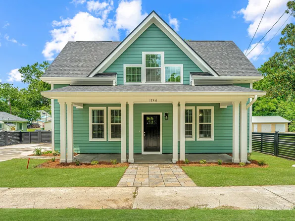 1246 Dickson Ave, Hanahan, SC 29410
