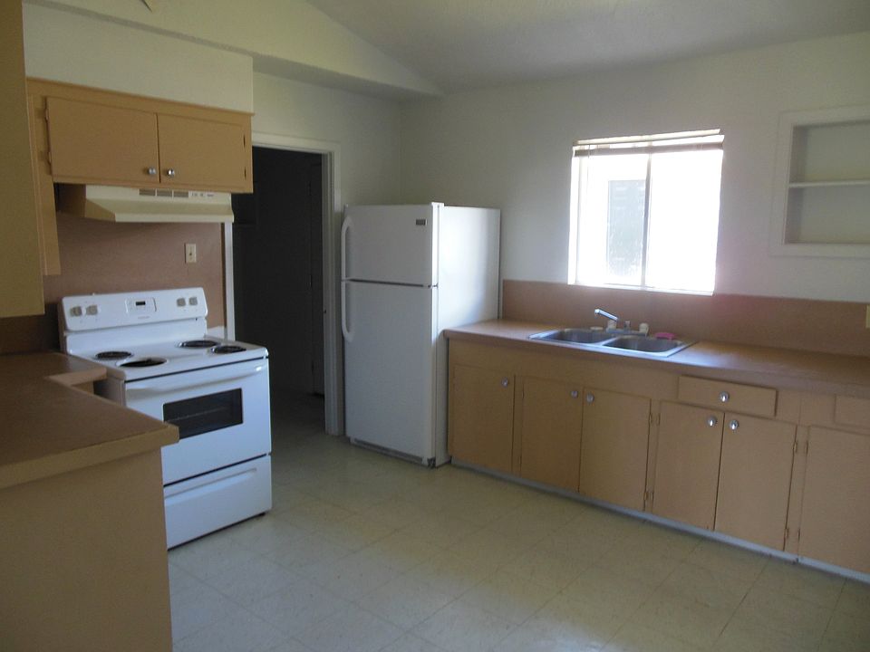 1st image of 1129 Giovanni St APT 204
