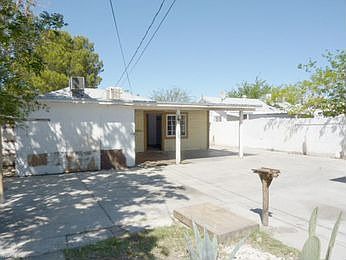 3rd image of 2316 E Mesquite Ave