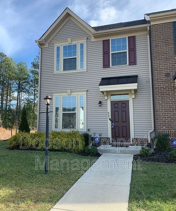 1st image of 647 Lenten Rose Ln