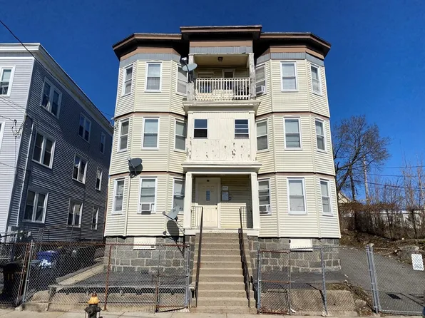 11 Mora St, Dorchester, MA 02124