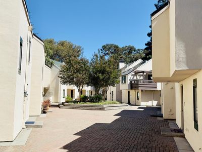 (Undisclosed Address), Mountain View, CA, 94040