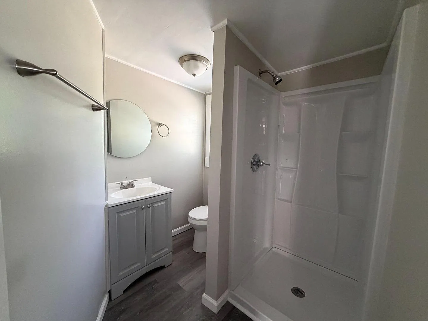 409 Hobson St — Photo 4