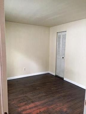 2nd image of 1700 NE Wells Acres Rd APT 7
