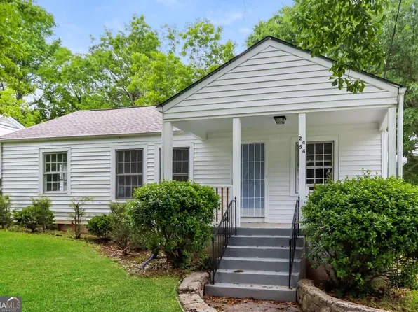 2454 Spring Garden Dr SW, Atlanta, GA 30315