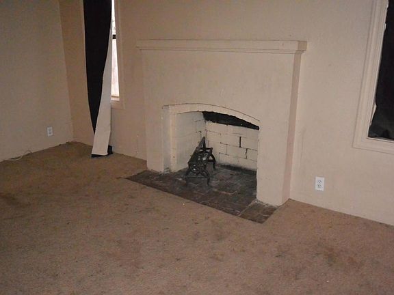 3rd image of 421 N Morrison Ave