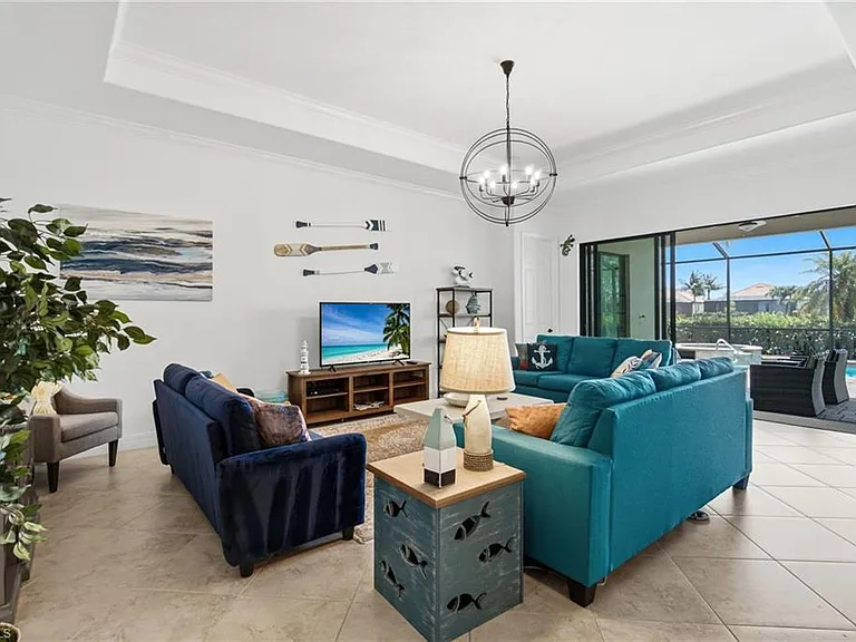 28086 Kerry Ct — Photo 13