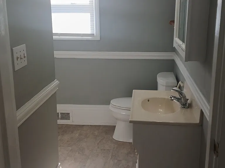 807 W Haymore St — Photo 12