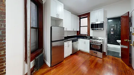 Rented by Bond New York