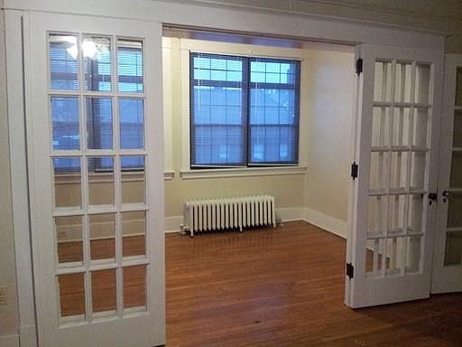 2nd image of 5554 Phillips Ave