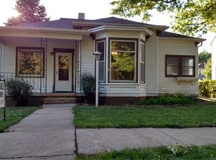 515 N Iowa Ave, York, NE 68467