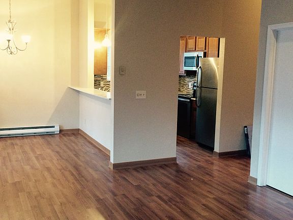 Vaulted Ceiling Living area