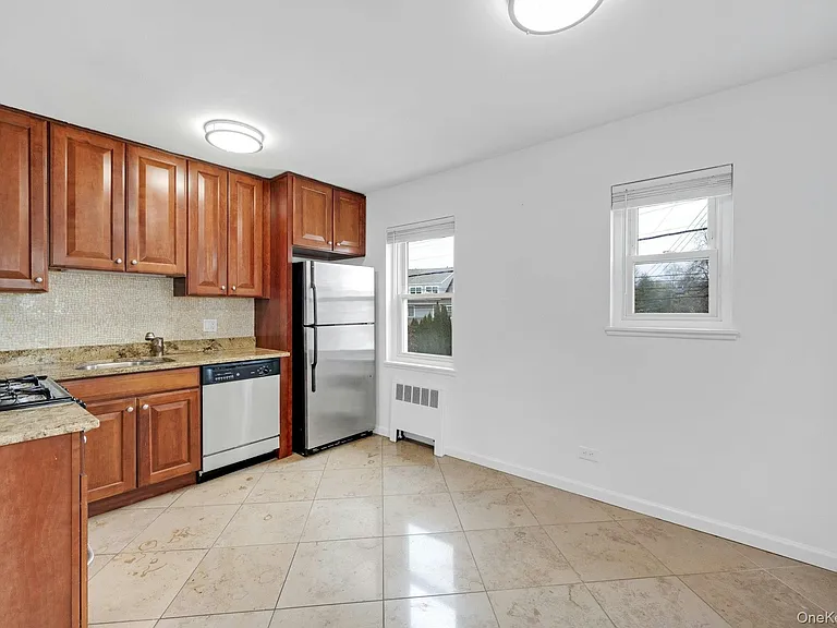 184 Purchase St #12 — Photo 15