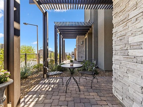 5th image of 11640 Bearpaw Meadow Ave #0