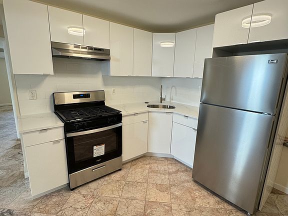 5th image of 57 Tillman St #Basement