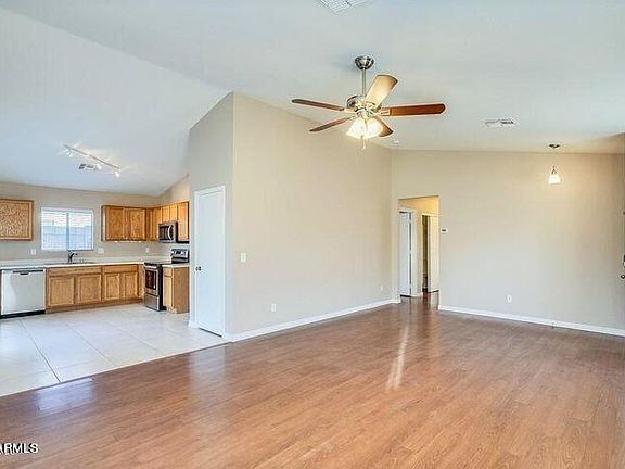 5th image of 16426 N 113th Dr