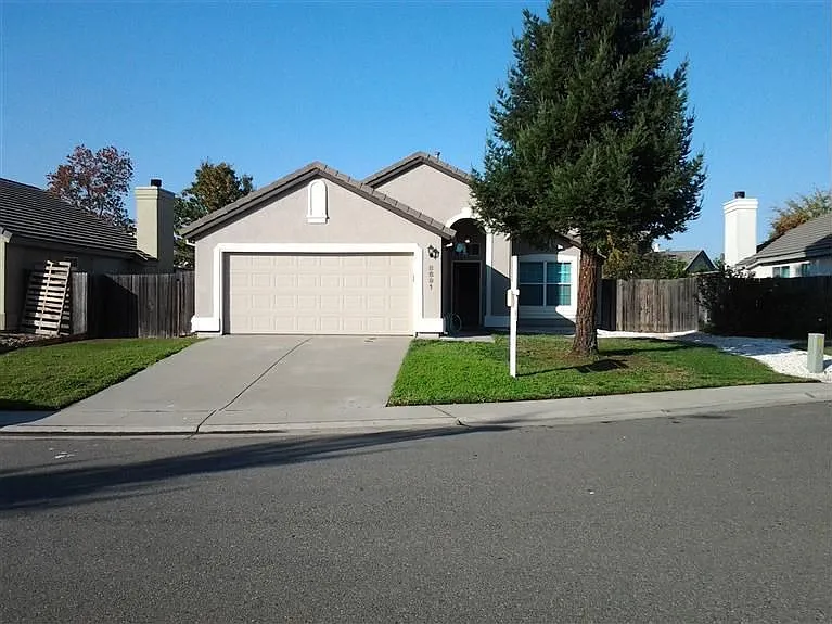 8891 Cherry Plum Ct photo 1