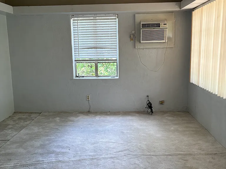 2703 W Sidney Ave — Photo 13