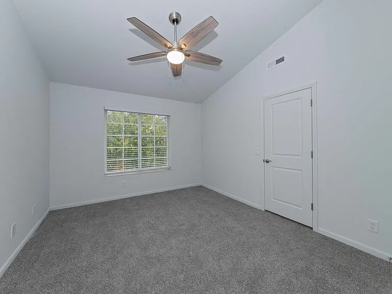 Ivy Hills Living Spaces — Photo 98