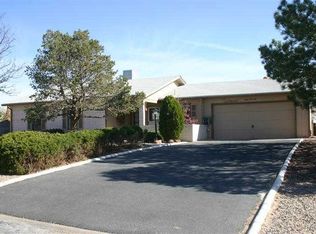 876 Rodeo Loop SE, Rio Rancho, NM 87124