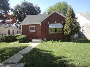5317 W Leon Ter, Milwaukee, WI