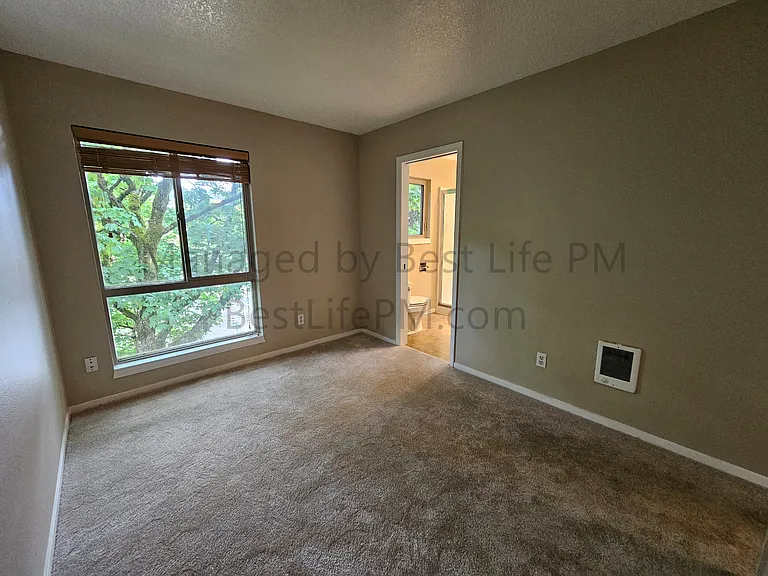 1535 SW Clay St #301 — Photo 38