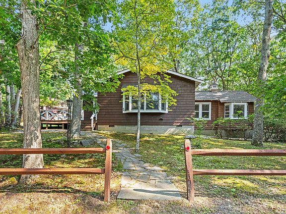 2nd image of 66 Rose Hill Rd