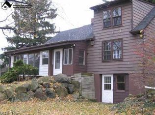 11337 Taylor May Rd, Chagrin Falls, OH 44023