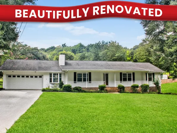 595 Avondale Dr, Rocky Face, GA 30740