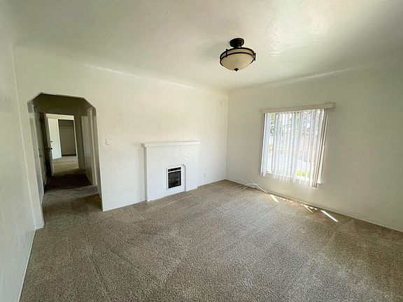 4th image of 1817 & 1821 Thompson Blvd #18177