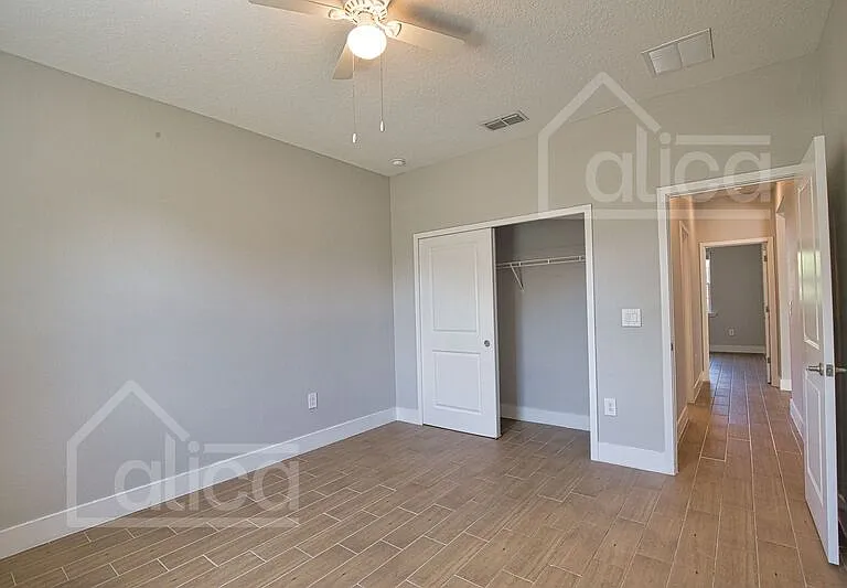 1610 Rada Ln — Photo 34
