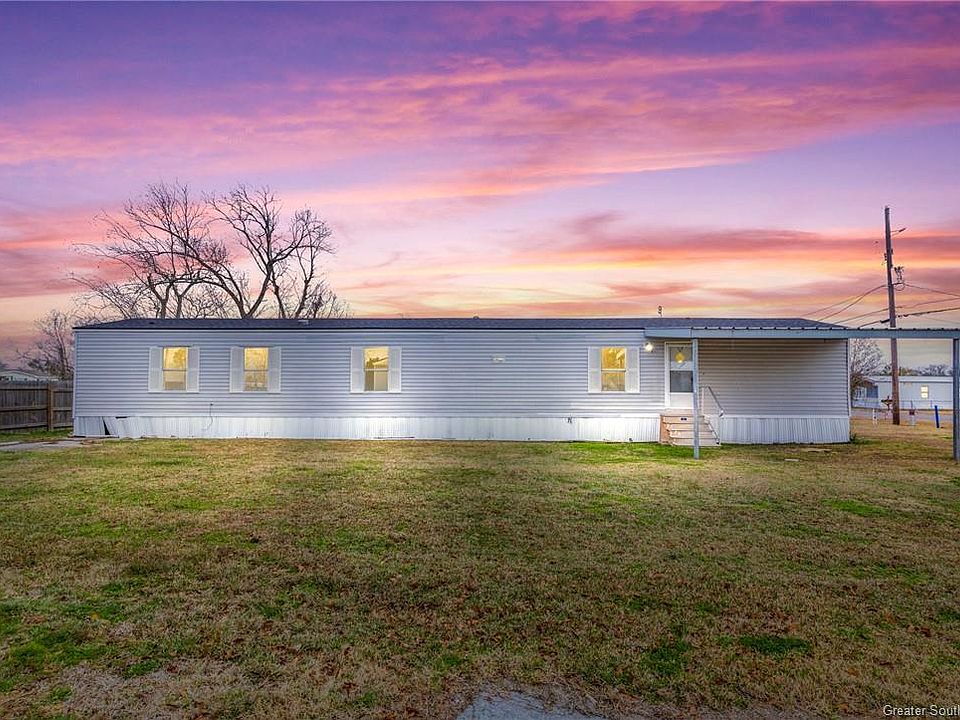 1st image of 2412 Stingray Dr