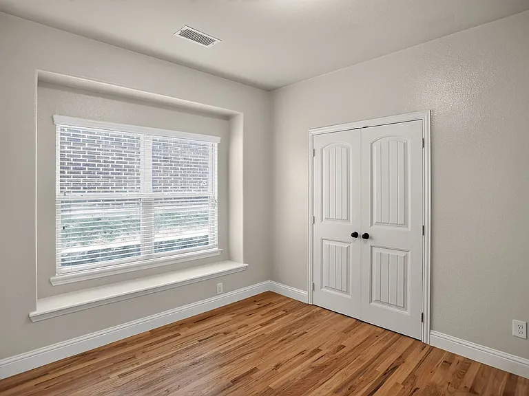 6523 Prairie Flower Trl — Photo 22