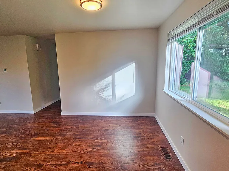 13865 SE 40th St — Photo 7