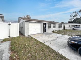8628 Velvet Dr, Port Richey, FL 34668