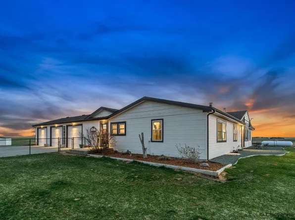 777 Chalk Bluff Rd, Cheyenne, WY 82007
