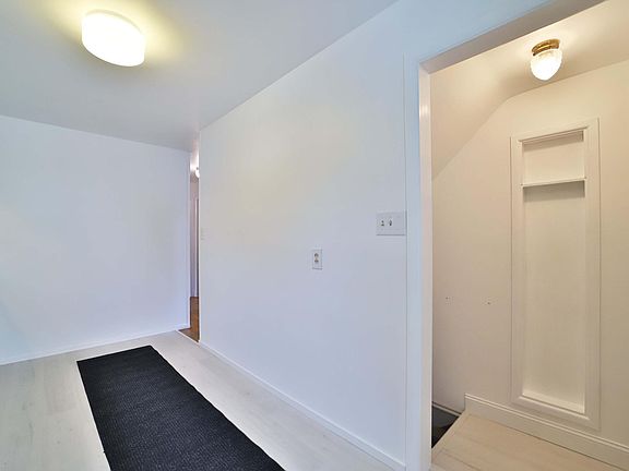 5th image of 1219 S 9th St