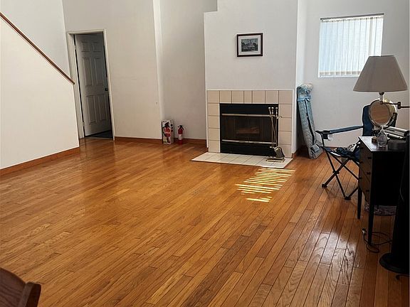 4th image of 3663 Keystone Ave
