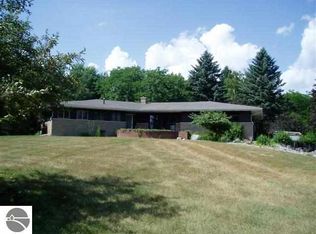 461 E Walton Rd, Mount Pleasant, MI 48858