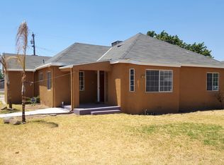 3870 E Iowa Ave, Fresno, CA 93702